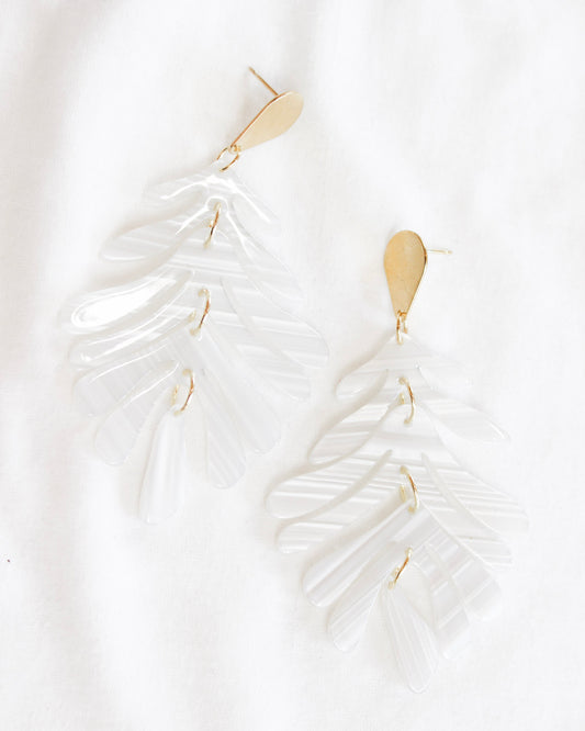 Statment timeless marble palm leaf dangle earrings with gold accents 