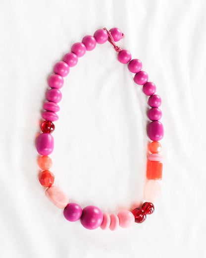 Bright pink and red mix beaded necklace with easy closure