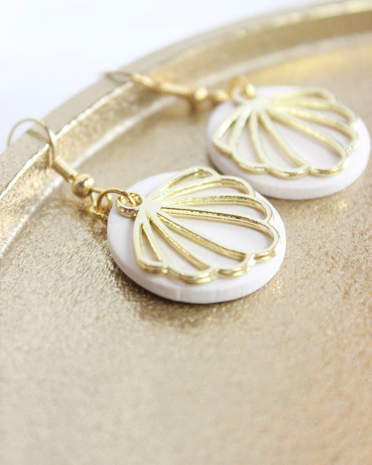 Shell Disc Dangle Earrings
