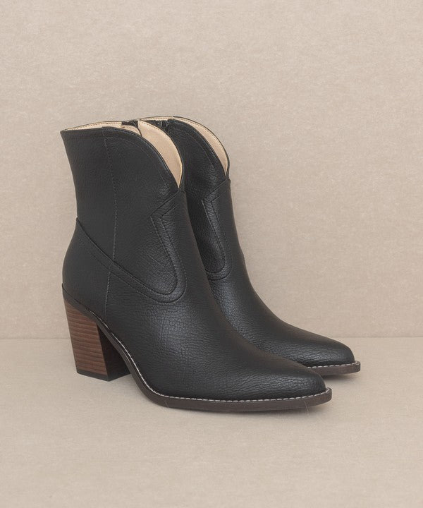 Two Panel Western Booties