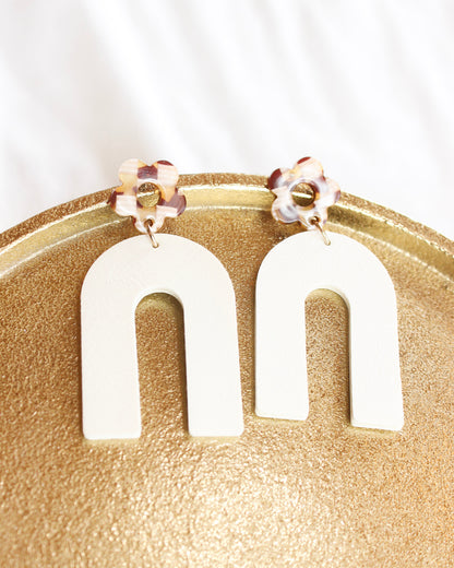 Groovy Look Earrings